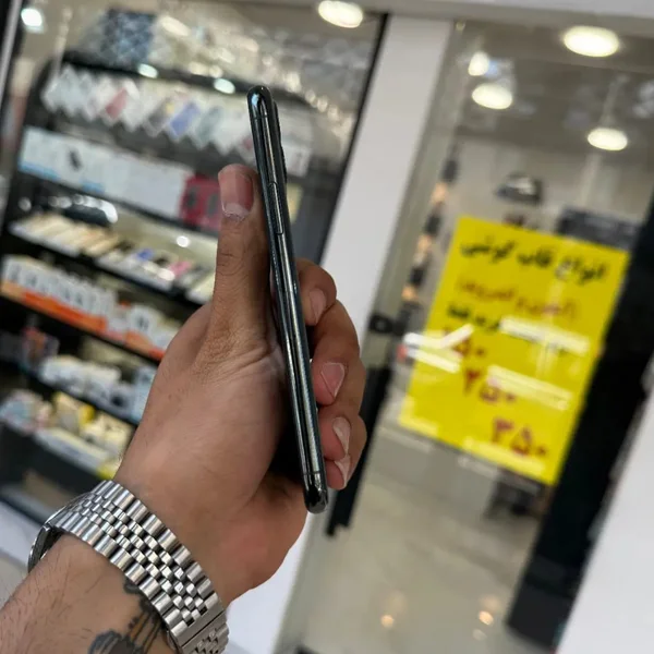 آیفون ۱۱ پرو، عکس ۲